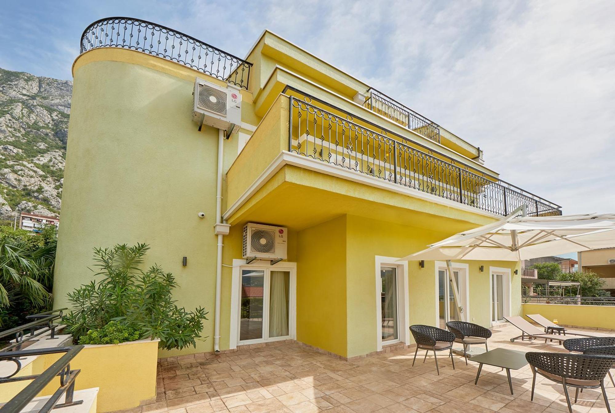 2Montenegro Mimoza Apartments 도브로타 외부 사진