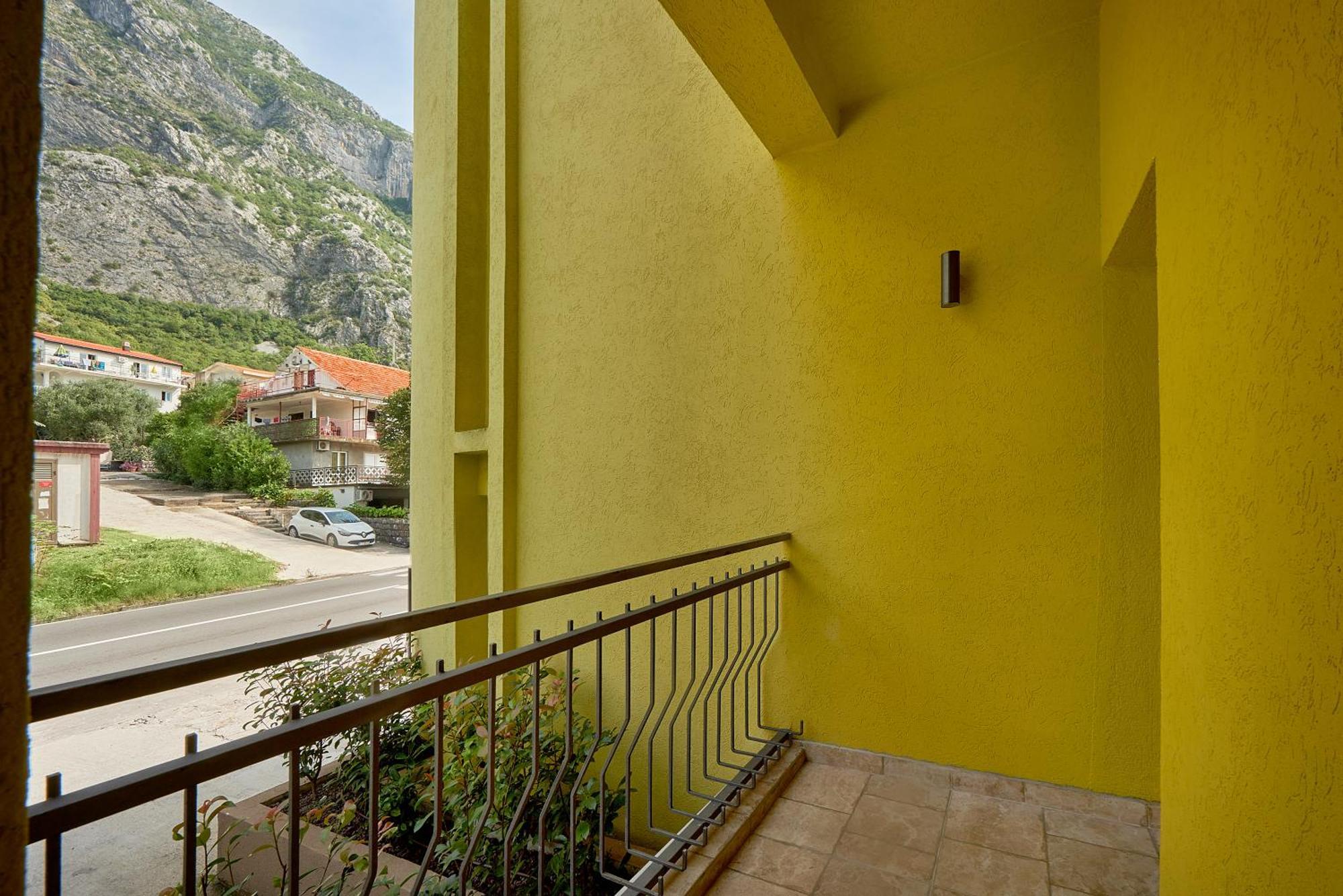 2Montenegro Mimoza Apartments 도브로타 외부 사진